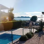 Mobilehome Mali No 2 Holiday home