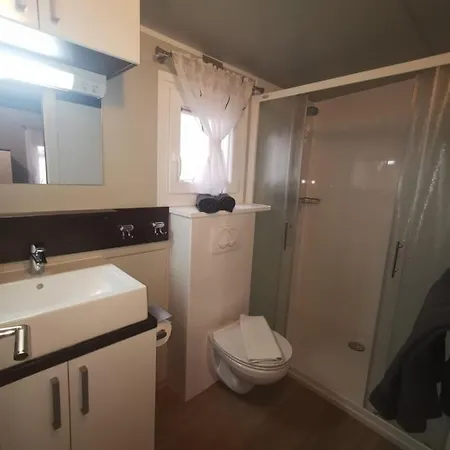 Mobilehome Mali No 2 Pakoštane