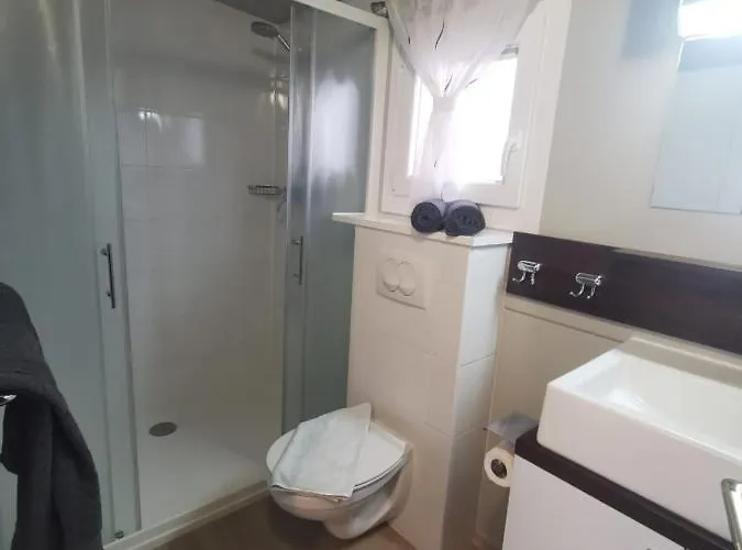 Mobilehome Mali No 2 Feriehus *