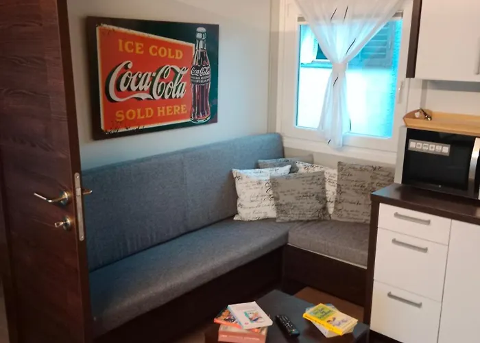 Mobilehome Mali No 2 * Pakoštane